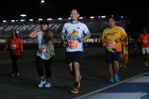 BIB: 21695, 22835, 25099
                            <button type="button" onclick="openModal(11492880)" class="btn btn-primary btn-sm float-right btn-popup" data-toggle="modal" data-target=".modal-high-quality">
                        <i class="fas fa-shopping-cart"></i> Add to Cart
                    </button>
                                            <button type="button" onclick="isThisMe(11492880, true)" class="btn btn-success btn-sm float-right btn-popup btn-isme hidden" data-toggle="tooltip" data-placement="bottom" title="นี่คือรูปของคุณใช่ไหม คลิกที่นี่เพื่อเอาเข้าอัลบั้ม">
                        <i class="fas fa-plus"></i> Add to album
                    </button>
                    <button type="button" onclick="isThisMe(11492880, false)" class="btn btn-warning btn-sm float-right btn-popup btn-isnotme hidden">
                        <i class="fas fa-ban"></i> Remove from album
                    </button>